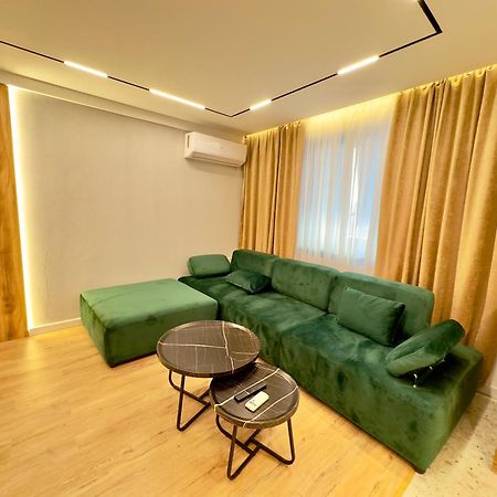 Soinn'S Apartament Тирана Экстерьер фото