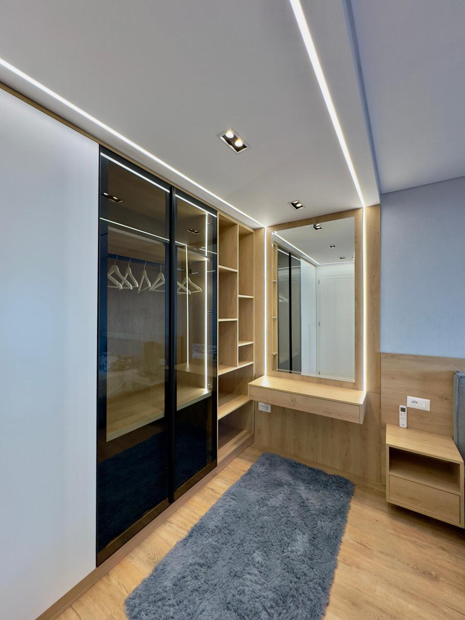 Soinn'S Apartament Тирана Экстерьер фото