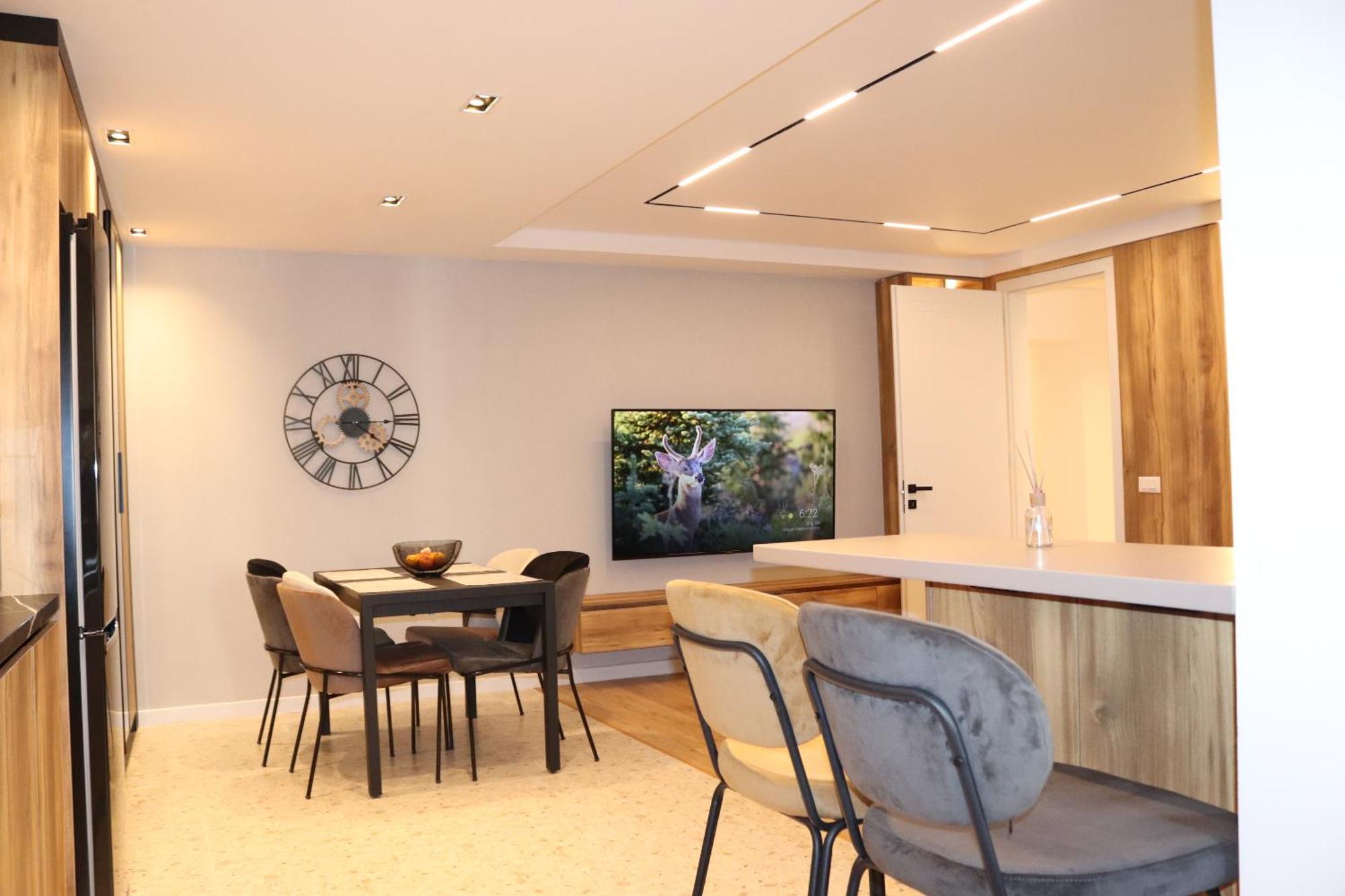 Soinn'S Apartament Тирана Экстерьер фото